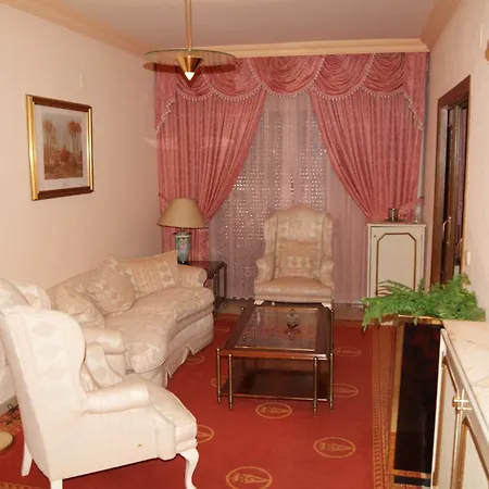 Hotel Reina Victoria-2